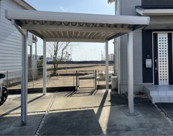 【御坊市】耐風性の高いカーポートの設置工事