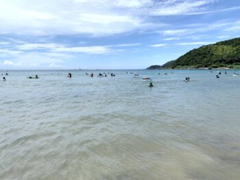 産湯海水浴場へ－日高町－