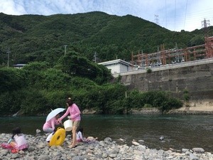 川遊び行ってきました